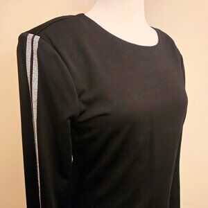 Alice + Olivia Raven Embellished Strong Shoulder Top Shirt Size 12